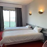 Appartement Refait A Neuf Avec Vue Mer, Wifi Et Balcon A Perros-Guirec - Fr-1-368-59