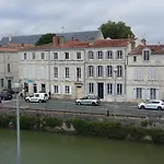 Charmant 2 Pieces Au Coeur De La Rochelle, Ideal Pour 2 Personnes - Fr-1-551-33