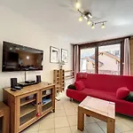 Chamonix : Appartement 64M², Centre-Ville, 6 Pers, Proche Pistes Et Brevent - Fr-1-507-14