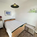 Charmant T2 Rdc Avec Parking, Proche Centre Et Plage A Agde - Fr-1-702-12