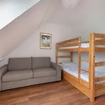 A 300M De La Plage, Appartement Pour 4