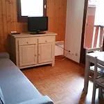 Duplex 10 Personnes Avec Balcons Et Garage - La Clusaz Centre, Proche Pistes Et Commerces - Fr-1-459-177