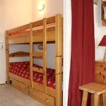Studio Classique Aux Pieds Des Pistes Avec Balcon - Fr-1-344-812