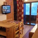 Studio Cabine 4 Pers, Au Calme Et Aux Pieds Des Pistes - Fr-1-574-51