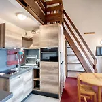 Les Menuires - 2 Pieces + Mezzanine 6 Pers, Ski Aux Pieds, Balcon, Wifi, Ascenseur, Parking Gratuit - Fr-1-178-93