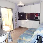 Appartement T2 Cabine Avec Terrasse Et Parking Prive, 4 Couchages, Marseillan - Fr-1-326-599
