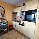Appartement 3* Avec Balcon Et Parking Face A La Plage De Tregastel - Fr-1-368-171