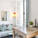 Studio Cosy Avec Terrasse Au Coeur De Marseille