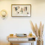 Grand Appartement Avec Balcon Et Parking
