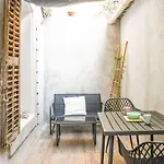 Studio Cosy Avec Terrasse Au Coeur De Marseille