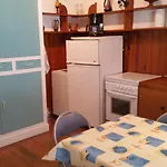 Maison Au Calme 2 Ch. Avec Jardin Prive Proche Plage Et Commerces, Ideal Pour 4 Pers. - Fr-1-494-57