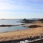 Escapade Romantique Et Gourmande-St Malo, Mer 150M