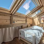 Bel Appartement Avec Terrasse A Meribel, 2 Chambres, Conciergerie Incluse - Fr-1-613-1