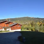 Appartement De Standing Calme, Proche Des Pistes, Avec Balcon, Terrasse, Et Garage Prive Aux Gets - Fr-1-623-85