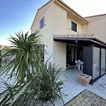 Maison 5 Pieces Avec Piscine, Pres De La Plage, Ideal Pour Familles, A Vendres - Fr-1-701-15