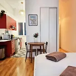 The Republik - Studio Haussmannien Pres Du Panier