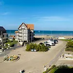 Le Balbec Vue Sur Mer
