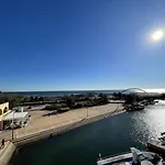 Studio A Sete Avec Vue Mer, Parking Prive, Proche Plages Et Commerces - Fr-1-338-486