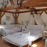 Vaste Maison 23/29 Pers. Piscine Proche Des Plages