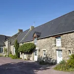 La Metairie-du-Vauhariot - Chambre Ou Lodge - Piscine Chauffée - Vue Mer et Mont Saint Michel et GR34 - Résidence Hôtelière