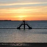 Escapade Romantique Et Gourmande-St Malo, Mer 150M