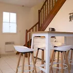 Maison De Vacances Calme A St-Georges-D'Oleron, Proche Plage, 4 Couchages, Jardin, Parking, Menage Inclus - Fr-1-246A-204