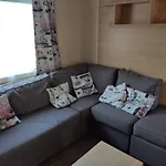 Mobil Home 2 Chambres Tout Equipe