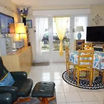 Rez-De-Jardin T3/4 Avec Jardin, Parking Prive - Proche Plage Et Centre-Ville - Fr-1-92-910