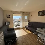 Studio Cabine Avec Piscine, Parking, Climatisation Et Animaux Admis - Fr-1-702-33
