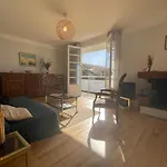 Superb Apartment Full Of Charm With Terrace 2Ch 5Min From The Lighthouse