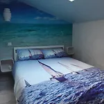 Belle Chambre Avec Sa Salle De Bain Privee