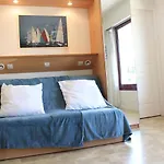Appartement T2, 4 Couchages, La Rochelle - Piscine, Proche Port, Menage Inclus - Fr-1-246-309