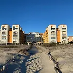 Appartement T3 En Bord De Mer A Port Barcares - 5 Couchages, Plage A 50M, Proche Commerces - Fr-1-81-205