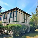 Maison Au Milieu Des Pins Entre Golf Et Plage