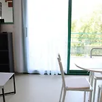 Duplex Lumineux Avec Balcon, Parking Prive, Proche Commerces Et Transports - La Rochelle - Fr-1-246-77