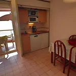 Appartement 38M² Avec Piscine, Parking, Wifi A Sete - 4 Personnes, 2 Pieces - Fr-1-472A-139