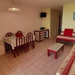 Appartement 38M² Avec Piscine, Parking, Wifi A Sete - 4 Personnes, 2 Pieces - Fr-1-472A-139