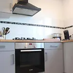 Appartement Familial Moderne Avec Parking Prive A La Rochelle - Fr-1-246-479