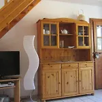 Petite Maison Entre Mer Et Campagne