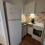 Appartement T2 6 Couchages Avec Jardin Prive Et Terrasse Au Grau-Du-Roi, A Deux Pas De La Mer - Fr-1-250-223