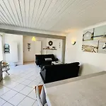 Maison Familiale Du Devallon