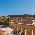 Regina'S Banyuls - Mountain View