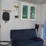 Maisonnette Bort De Mer