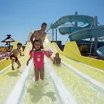 Camping Officiel Siblu Le Lac Des Reves