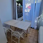 Studio Avec Terrasse A Sanary