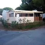 Mhvacances Louent Plusieurs Mobilhomes Dans Camping 4 Etoiles A 200M De La Plage Et Cure Thermale