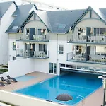 Appartement En Residence Avec Piscine A Benodet