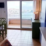 Baie Des Anges I Agreable 2 Pieces Cabine Residence Avec Piscine Vue Lagon Richelieu Cap D'Agde