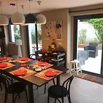 Hiru Alabak - Maison A Biarritz, Piscine, Jardin, 8 Personnes