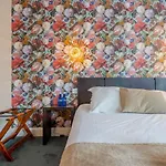Ama Hotel